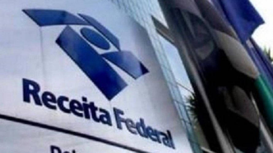 Receita paga restituições do 6º lote do Imposto de Renda nesta sexta-feira